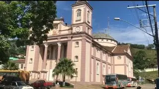 Fazendo caminhada nas ruas e pra&ccedil;a de RIO ESPERA (MG)