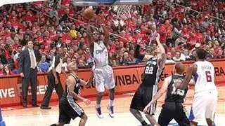 Chris Paul`s Shot Off the Top of the Glass