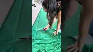 VEM VESTIDO POR AQUI - CORTE DA SAIA 💚#tecidos #tecido #costuretododia #modelagem
