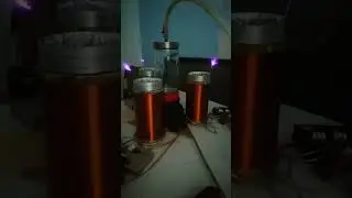 tripple slayer exciter running of 30v shared supply. #experiment #plasma #teslacoil