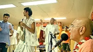 Kirtan Vibes - HH Srila Bhakti Charu Swami - ISKCON Brisbane  - March 2010