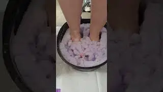 Lavender Relieve Jelly Pedicure is oh-so-satisfying 💜
