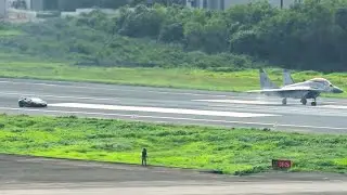 Mig-29K vs Lamborghini Huracan Drag Race on INS Hansa.