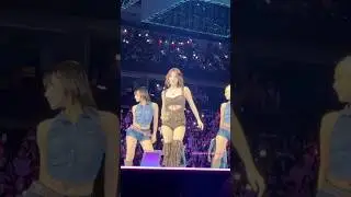 Momo THE FEELS - 260131 Dallas D1 (fancam short) #twice #twicemomo #thefeels #트와이스 #モモ #모모