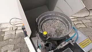 B&Ouml;LLHOFF BM2100 automatic screwfeeder