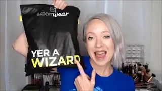 Loot Wear Unboxing November 2016 | wearable, socks, t-shirt & for her