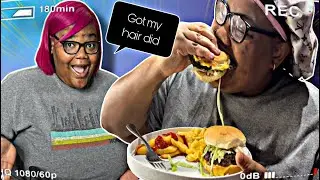 NEW HAIR WHO DIS? BAE MADE JERK BURGERS OMG SO GOOD
