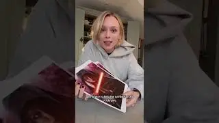 Ivanna Sakhno gives autographs to Shin Hati and addresses her fans #ivannasakhno