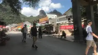 Li River cruise with bamboo boat