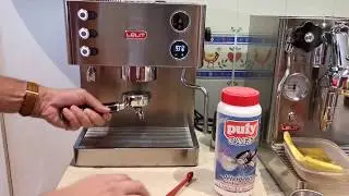 Lelit Elizabeth   Backflushing Hybrid Method