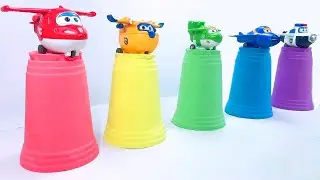 Satisfying ASMR Toy Experience &ndash; Super Wings Drop on Wrong Color Coffee Cups | Kinetic Sand Fun