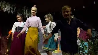 Спектакль 
