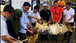 Penang chief minister goes &lsquo;plogging&rsquo;