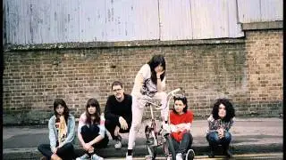 CSS (Cansei de Ser Sexy) - Knees