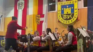 Schlosskapelle Neuhaus goes British: The Rolling Stones 