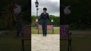 Syncing &ldquo;When the lights go on again&rdquo; by Vera Lynn