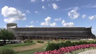Ark from the Ark Encounter Background