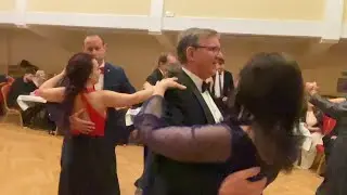 Plesovú sezónu v Devínskej odštartoval ples ZUŠ-károv