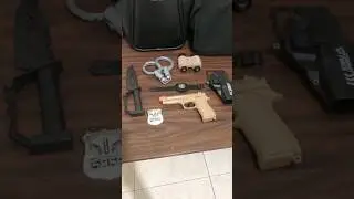 COMBAT FORCE MILITARY SERIES ￼POLICE ROLE PLAY TOY SET