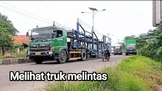 Awas bahaya ! jalan belokan jangan mengantuk pak supir.