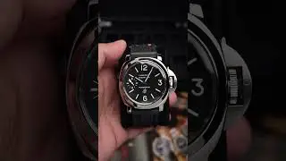 PANERAI LUMINOR MARINA LOGO 44MM BLACK DIAL PAM 005 (2011)
