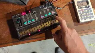 Korg Volca FM + Teenage Engineering PO-32 quick jam