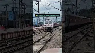 Train late 4 hours Locopilot to say raat ko cover kar lege 😂😎 #train #railway #locopilot #youtube