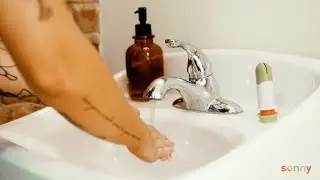 How to Clean the Sunny Cup + Applicator