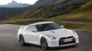 Nissan Motors unveiled The New Model Nissan GT-R