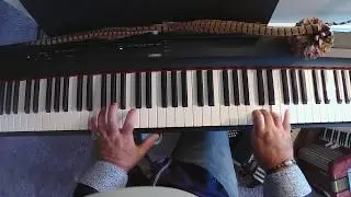Aateny Al Naya wa ghanni- Fairuz-Original Piano @ Tutorial / تعليم