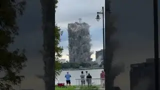 This is the cleanest building demolition ever😯 #shorts