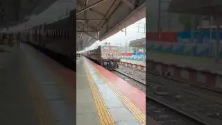 12110 Panchavati Express Arrival Kasara station #wap4#shorts