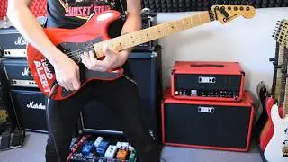 Playing nonsense sh*tty shredding