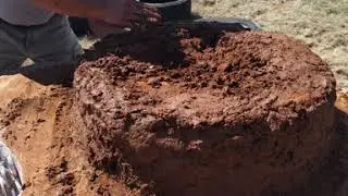 El Horno (Adobe Oven) - Baking Surface & Beginning Inner Dome
