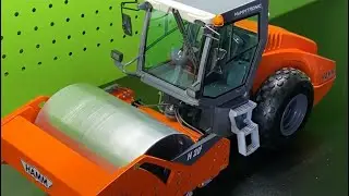 1:14.5 Scale HAMM Roller compactor Closer Look. (Small Review) 1:14  rc construction