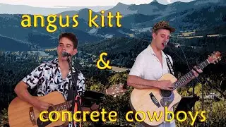Angus Kitt and Concrete Cowboys busking in Tamworth 2025
