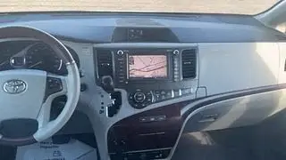 2011 Toyota Sienna Limited Passenger Van Merced  Central Valley  Madera  Turlock