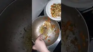 I made white sauce pasta 🍝 its so yummy and delirious 😋😋..............😋#viral #food #ytshorts#cute