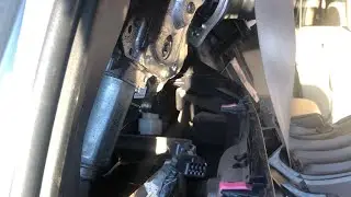 Toyota 2nd Gen Sequoia liftgate motor removal