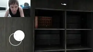 Kid gets scared on mobile horror game 7