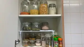 Organise my spice cabinet with me/ declutter with me #habitsforcleanhouse #cleaningenthusiast 