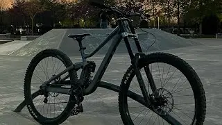 SCOTT GAMBLER 920 Downhill bisikleti tanıtımı