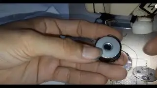 C&oacute; 2 c&aacute;ch xử l&yacute; rối chỉ m&aacute;y 1 kim đơn giản c&aacute;c bạn xem kỹ nh&eacute; . Sửa M&aacute;y May Vắt Sổ Hết Bị Rối Chỉ