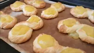 Backen mit Charli - Puddingteilchen - Kinder- und Jugendzentrum DachloW