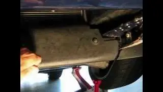 Corvette чинит воздушный щиток C5 (автор: froggy)