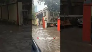 Red Alert in Mumbai 🚨 #rain #heavyrain #mumbai #mumbairains #viral #reels #shorts #explore #fyp