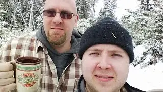 NEWFOUNDLAND BUSHCRAFT - Moose, Onions, and Home-Made Bread!