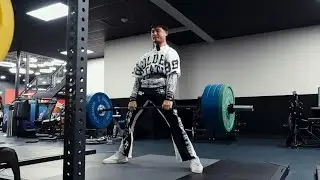 Deadlifts & Jesus: Road To 585lbs