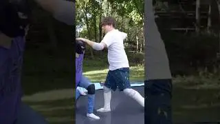 Удар Судьбы WWE на батуте (пародия на рестлинг) #wwe #wrestling #meme