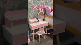 Let&rsquo;s set up a vanity 💕✨